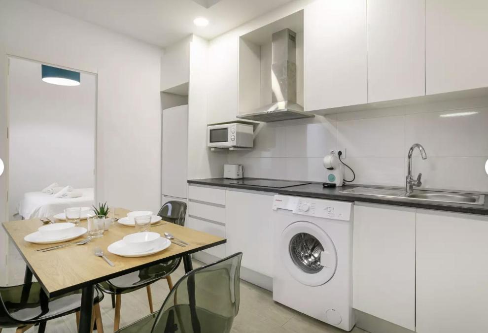 Fantastic Apartment In The Heart Of Alicante Exterior photo