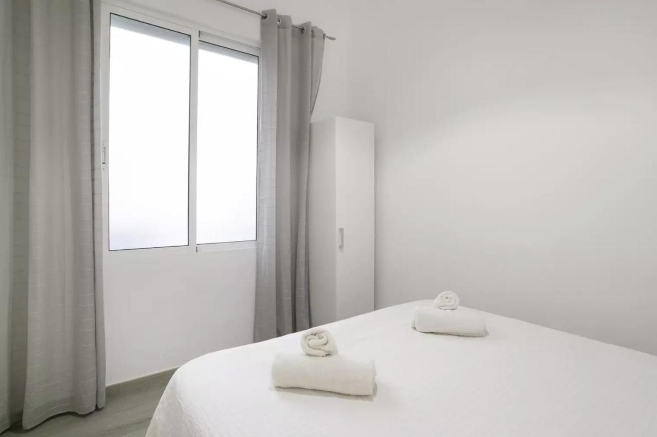 Fantastic Apartment In The Heart Of Alicante Exterior photo