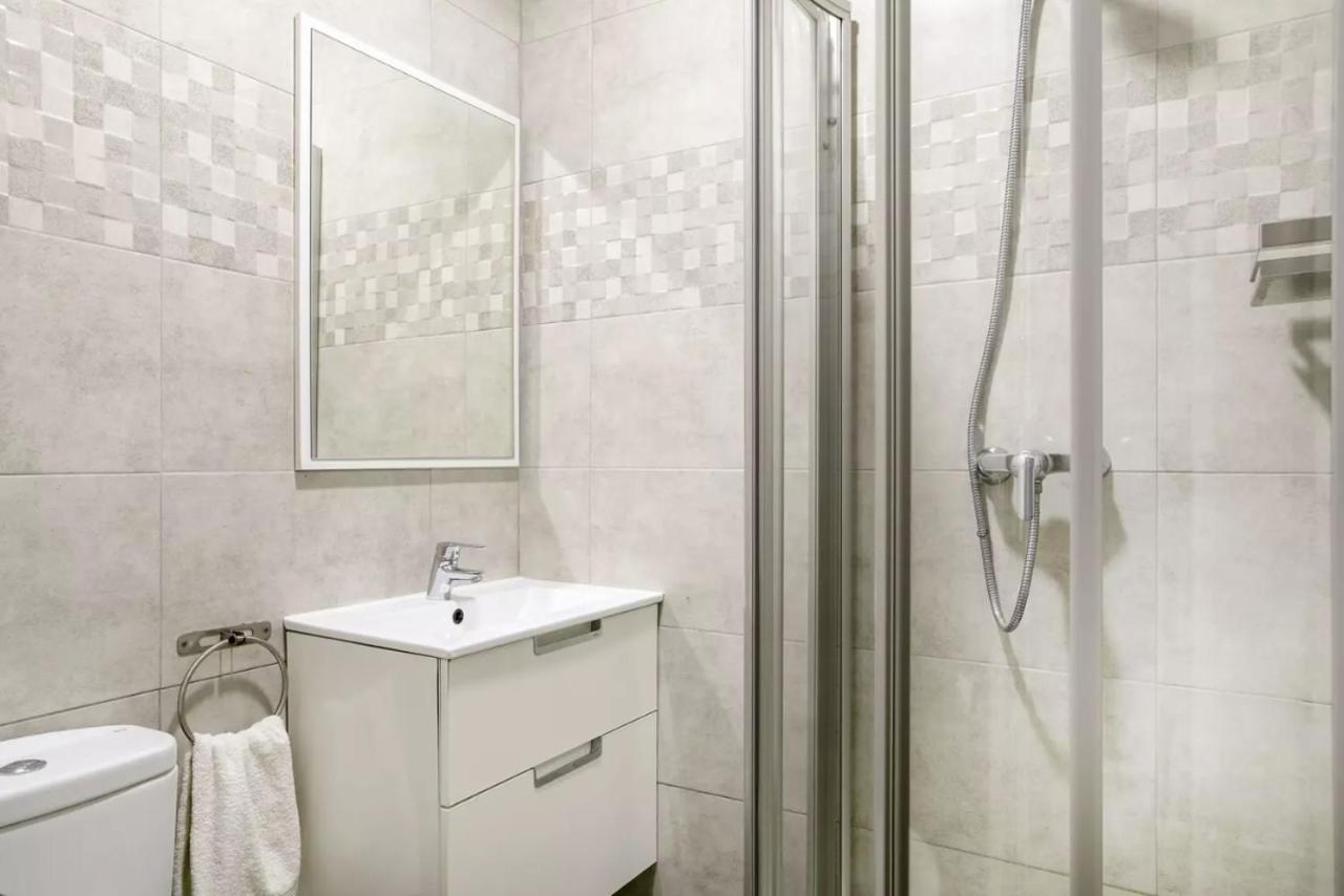 Fantastic Apartment In The Heart Of Alicante Exterior photo